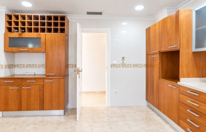 Reventa - Apartamento / piso - Elche - Centro
