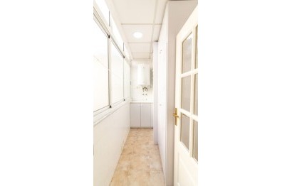 Reventa - Apartamento / piso - Elche - Centro