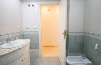 Reventa - Apartamento / piso - Elche - Centro
