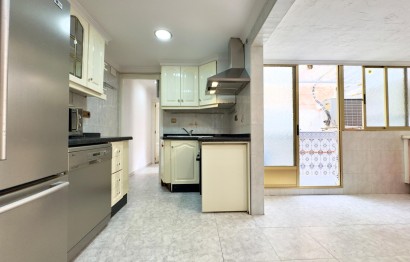 Reventa - Apartamento / piso - Elche - San Crispín