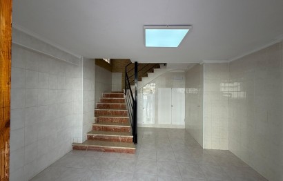 Resale - Apartment / flat - Santa Pola - Santiago bernabeu