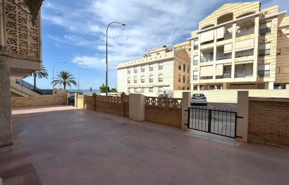 Resale - Apartment / flat - Santa Pola - Santiago bernabeu