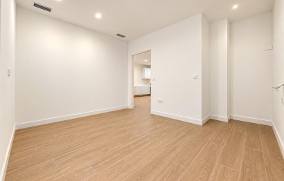 Resale - Apartment / flat - Elche - Plaza Crevillente-Juzgados