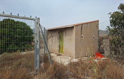Resale - Plot / Land - La Romana - Crta. LA ROMANA