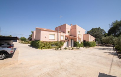 Reventa - Villa - Peña las aguilas - Peña de Las Águilas