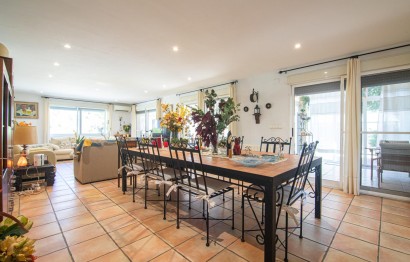 Reventa - Villa - Peña las aguilas - Peña de Las Águilas