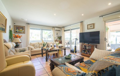 Reventa - Villa - Peña las aguilas - Peña de Las Águilas