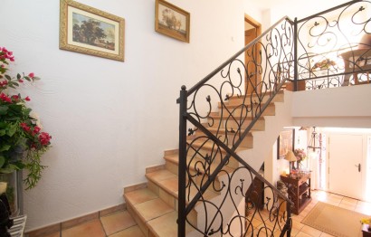 Reventa - Villa - Peña las aguilas - Peña de Las Águilas