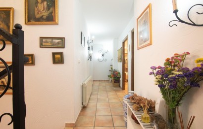 Reventa - Villa - Peña las aguilas - Peña de Las Águilas