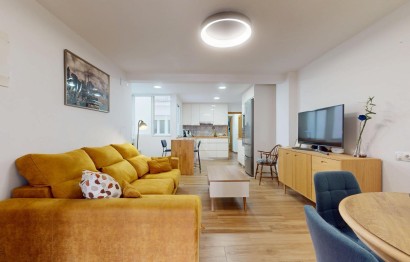 Resale - Apartment / flat - Elche - Center