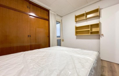 Alquiler a largo plazo - Apartamento / piso - Elche - Corazon de Jesus