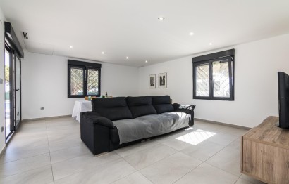Reventa - Villa - Elche Pedanías - Peña las Águilas