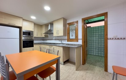 Resale - Apartment / flat - Elche - Plaza Madrid