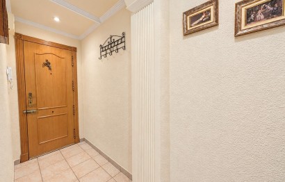 Reventa - Apartamento / piso - Elche - Plaza Crevillente-Juzgados