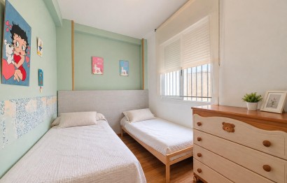 Reventa - Apartamento / piso - Elche - Plaza Crevillente-Juzgados