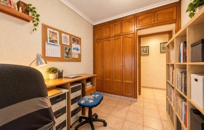 Reventa - Apartamento / piso - Elche - Plaza Crevillente-Juzgados