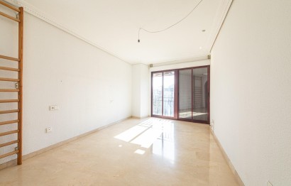 Resale - Duplex - Elche - Raval - Puertas Coloradas