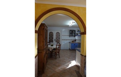 Resale - Villa - Perleta - Maitino-Perleta