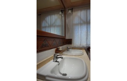Resale - Villa - Perleta - Maitino-Perleta