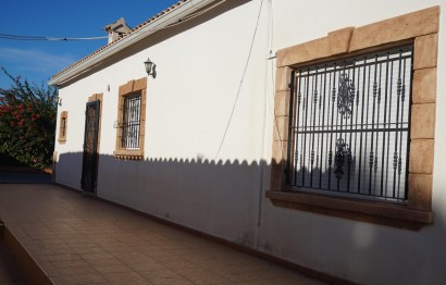 Resale - Villa - Perleta - Maitino-Perleta