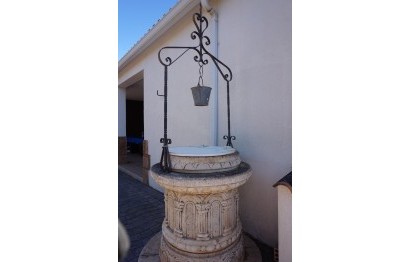 Resale - Villa - Perleta - Maitino-Perleta
