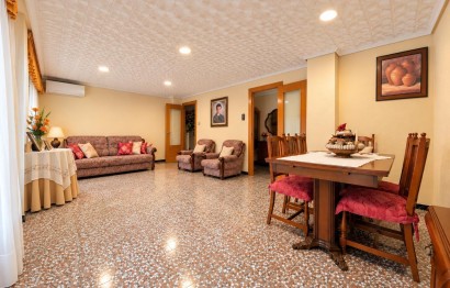 Resale - Apartment / flat - Elche - Plaza Madrid