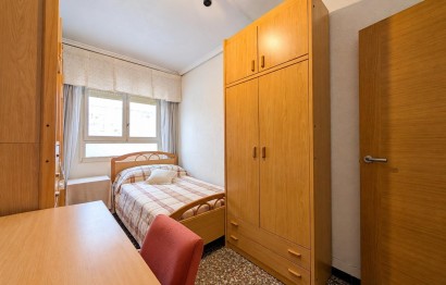 Resale - Apartment / flat - Elche - Plaza Madrid