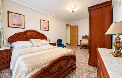 Resale - Apartment / flat - Elche - Plaza Madrid