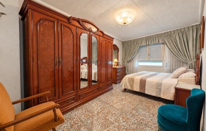 Resale - Apartment / flat - Elche - Plaza Madrid