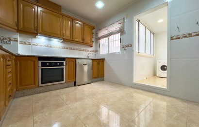 Resale - Apartment / flat - Aspe - La Serranica - Sagrado Corazón