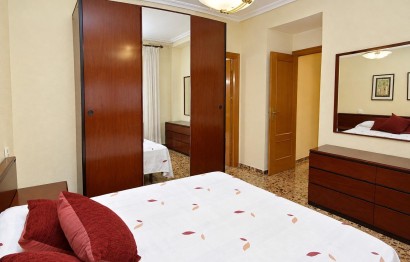 Resale - Apartment / flat - Elche - Plaza Madrid
