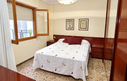 Resale - Apartment / flat - Elche - Plaza Madrid