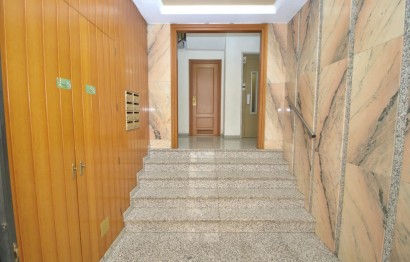 Resale - Apartment / flat - Elche - Plaza Madrid