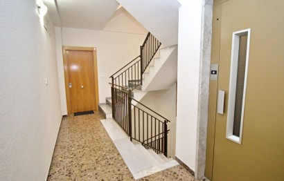 Resale - Apartment / flat - Elche - Plaza Madrid