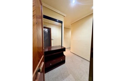 Reventa - Apartamento / piso - Elche - Plaza Crevillente-Juzgados