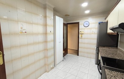 Reventa - Apartamento / piso - Elche - Plaza Crevillente-Juzgados