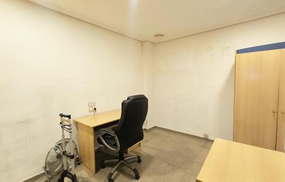 Reventa - Apartamento / piso - Elche - Plaza Crevillente-Juzgados