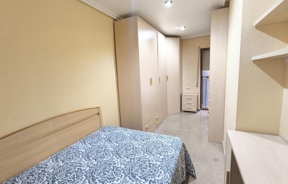 Reventa - Apartamento / piso - Elche - Plaza Crevillente-Juzgados