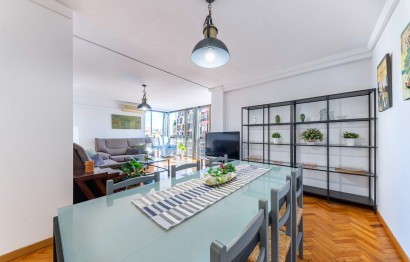 Resale - Apartment / flat - Alicante - Centro