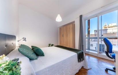 Resale - Apartment / flat - Alicante - Centro