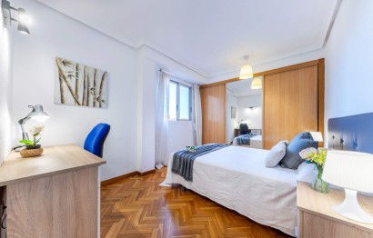 Resale - Apartment / flat - Alicante - Centro