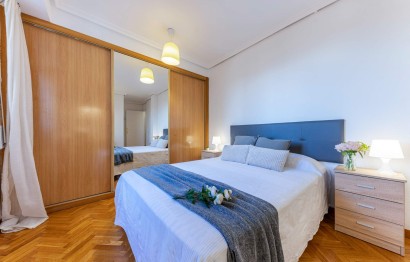 Resale - Apartment / flat - Alicante - Centro