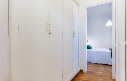 Resale - Apartment / flat - Alicante - Centro