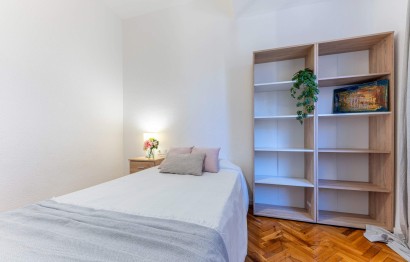 Resale - Apartment / flat - Alicante - Centro