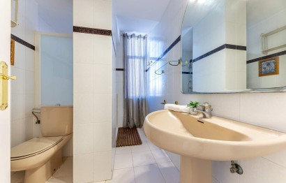 Resale - Apartment / flat - Alicante - Centro