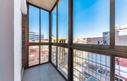 Resale - Apartment / flat - Alicante - Centro