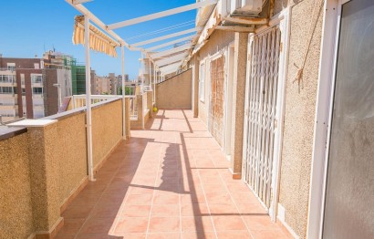 Reventa - Apartamento / piso - Arenales del Sol - Zona paseo maritimo