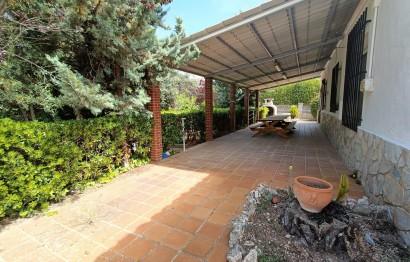 Reventa - Villa - Banyeres de Mariola - Pedrera