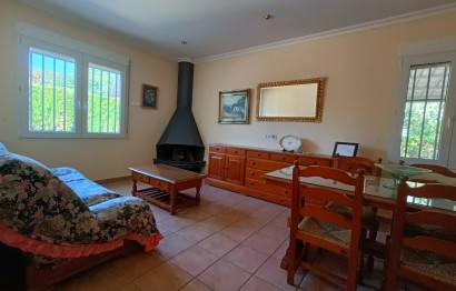 Reventa - Villa - Banyeres de Mariola - Pedrera