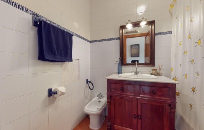Resale - Villa - Pilar de la Horadada - PILAR DE LA HORADADA